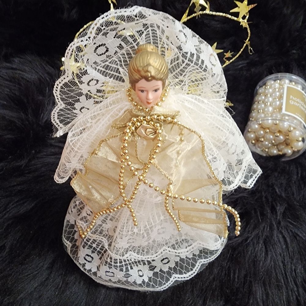 Small Angel Christmas tree Topper and 9ft Pearl and Gold Toned Beaded Garland